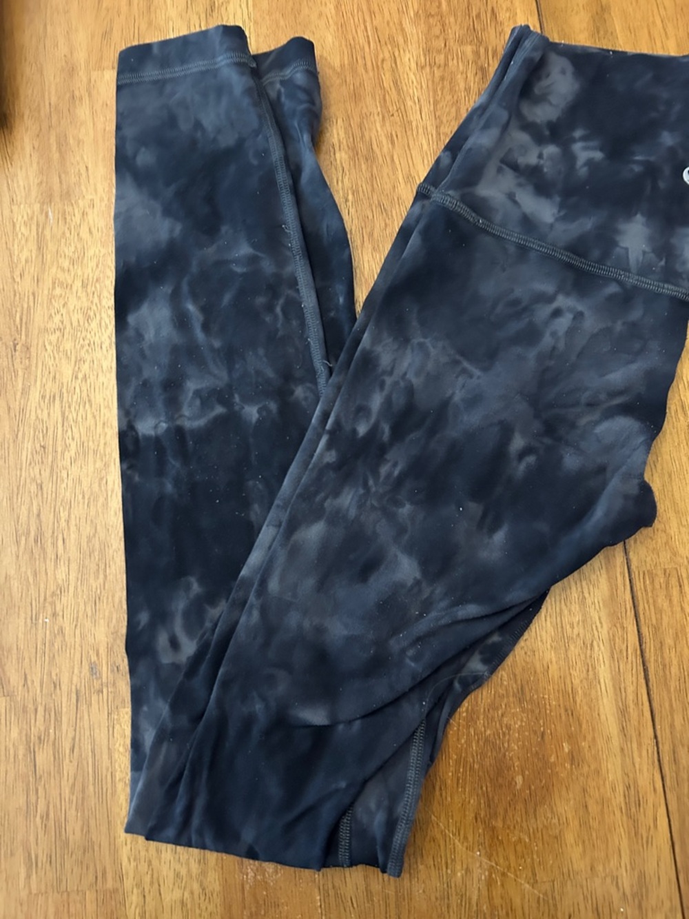 Lululemon Black Tie-Dye Leggings size 2